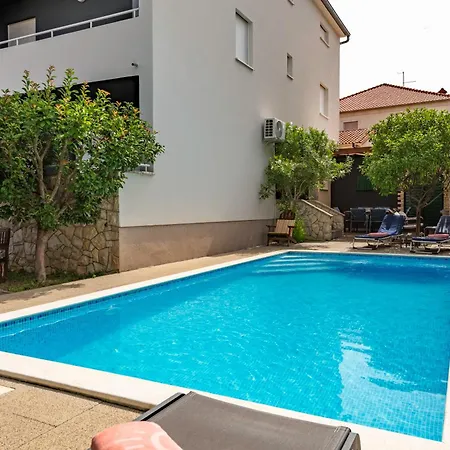 Villa Sima- Luxury Apartment With Private Pool Apartment *