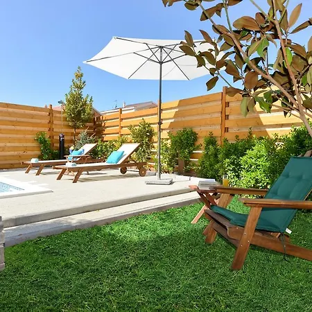 Apartment Villa Sima- Luxury Apartment With Private Pool Zadar