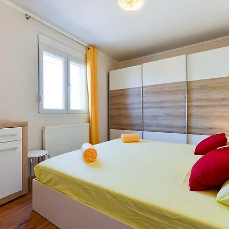 Apartment Villa Sima- Luxury Apartment With Private Pool