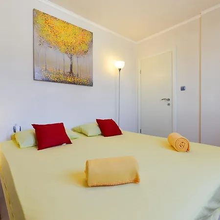 Villa Sima- Luxury Apartment With Private Pool