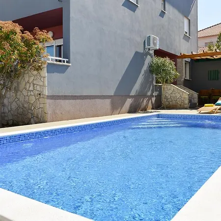 Villa Sima- Luxury Apartment With Private Pool * Zadar