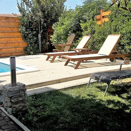 Villa Sima- Luxury Apartment With Private Pool *