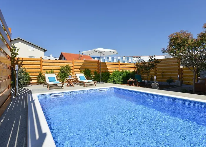 Sima- Luxury With Private Pool Apartament