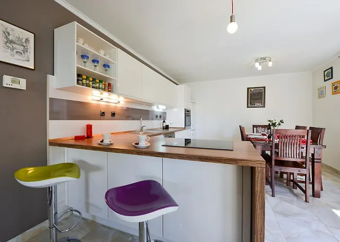 Sima- Luxury With Private Pool Apartament