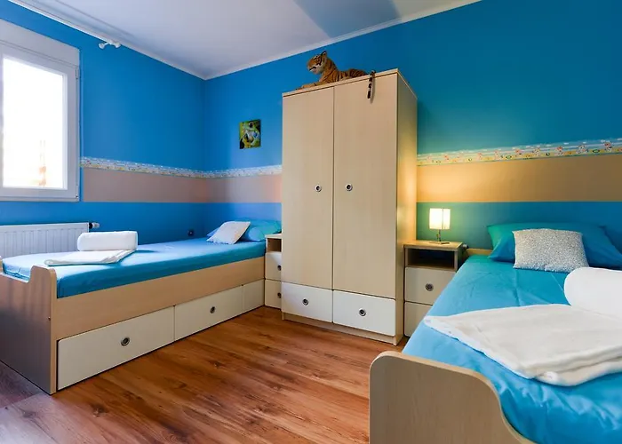 Sima- Luxury With Private Pool Apartament Zadar