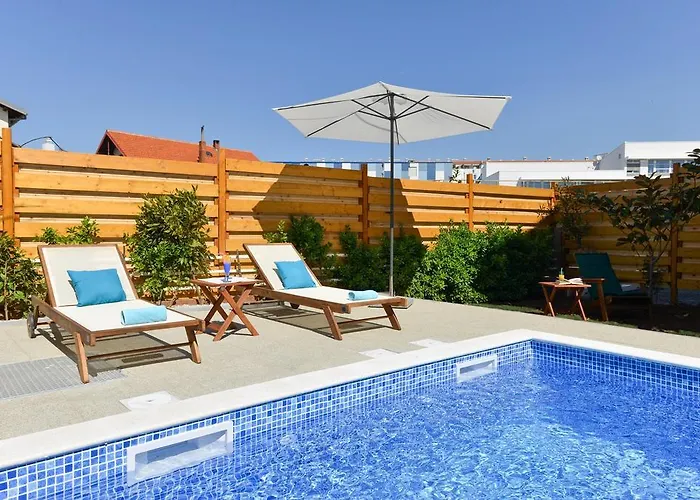 Sima- Luxury With Private Pool *